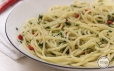 Spaghetti z czosnkiem, chilli i oliwą